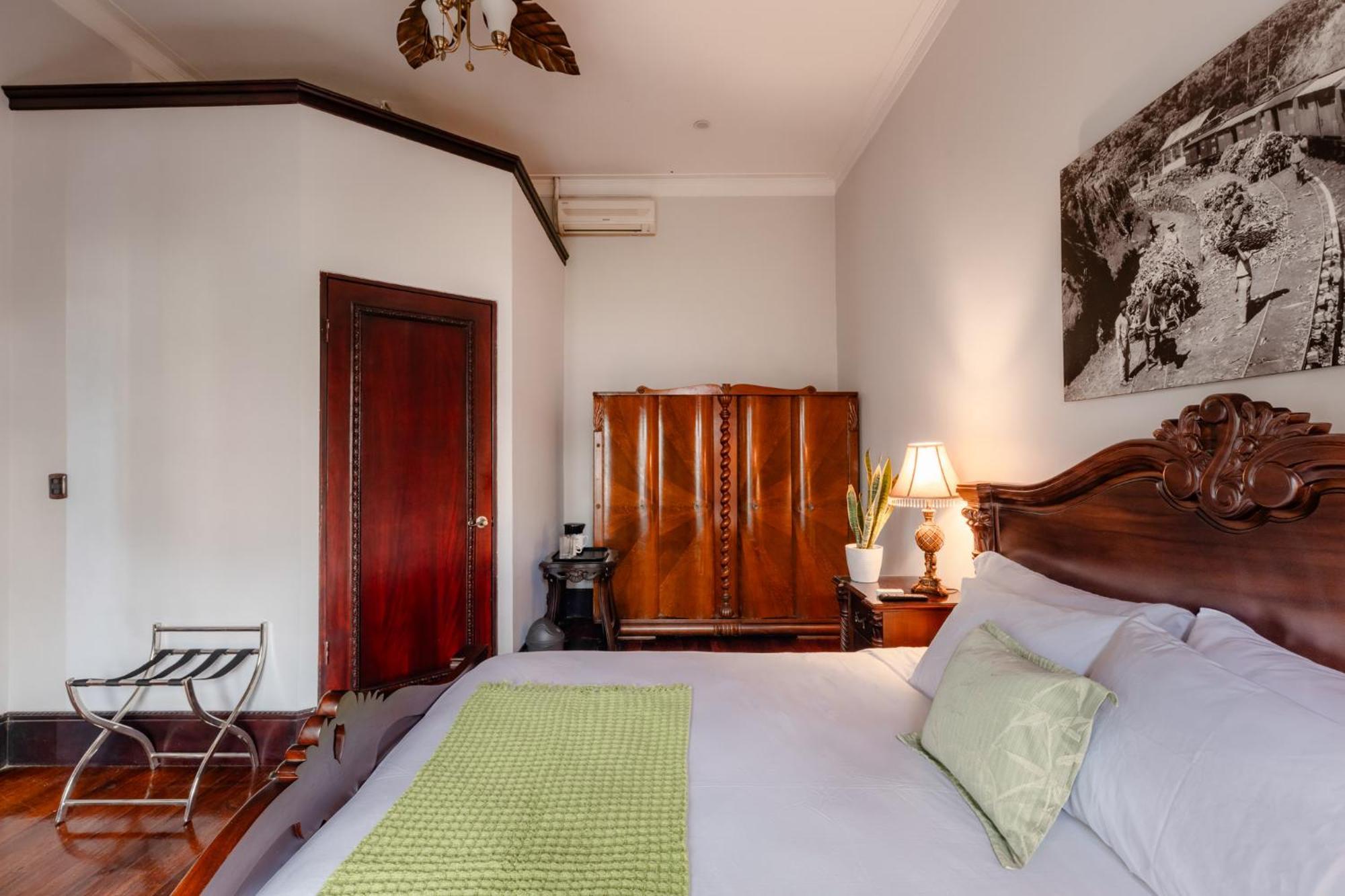 Hotel Majestad San José Buitenkant foto