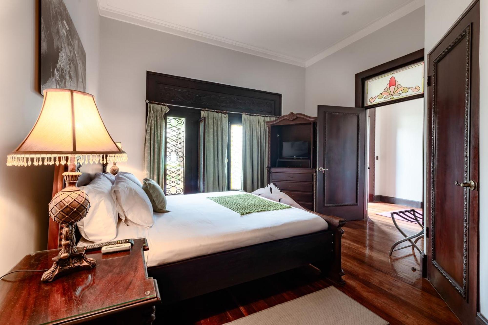 Hotel Majestad San José Buitenkant foto