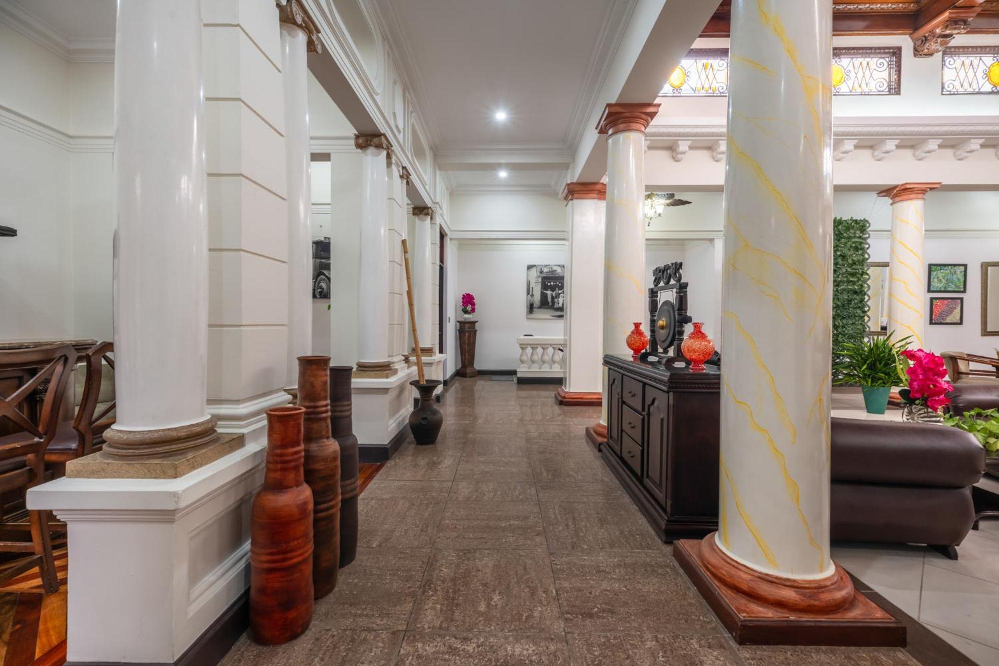 Hotel Majestad San José Buitenkant foto