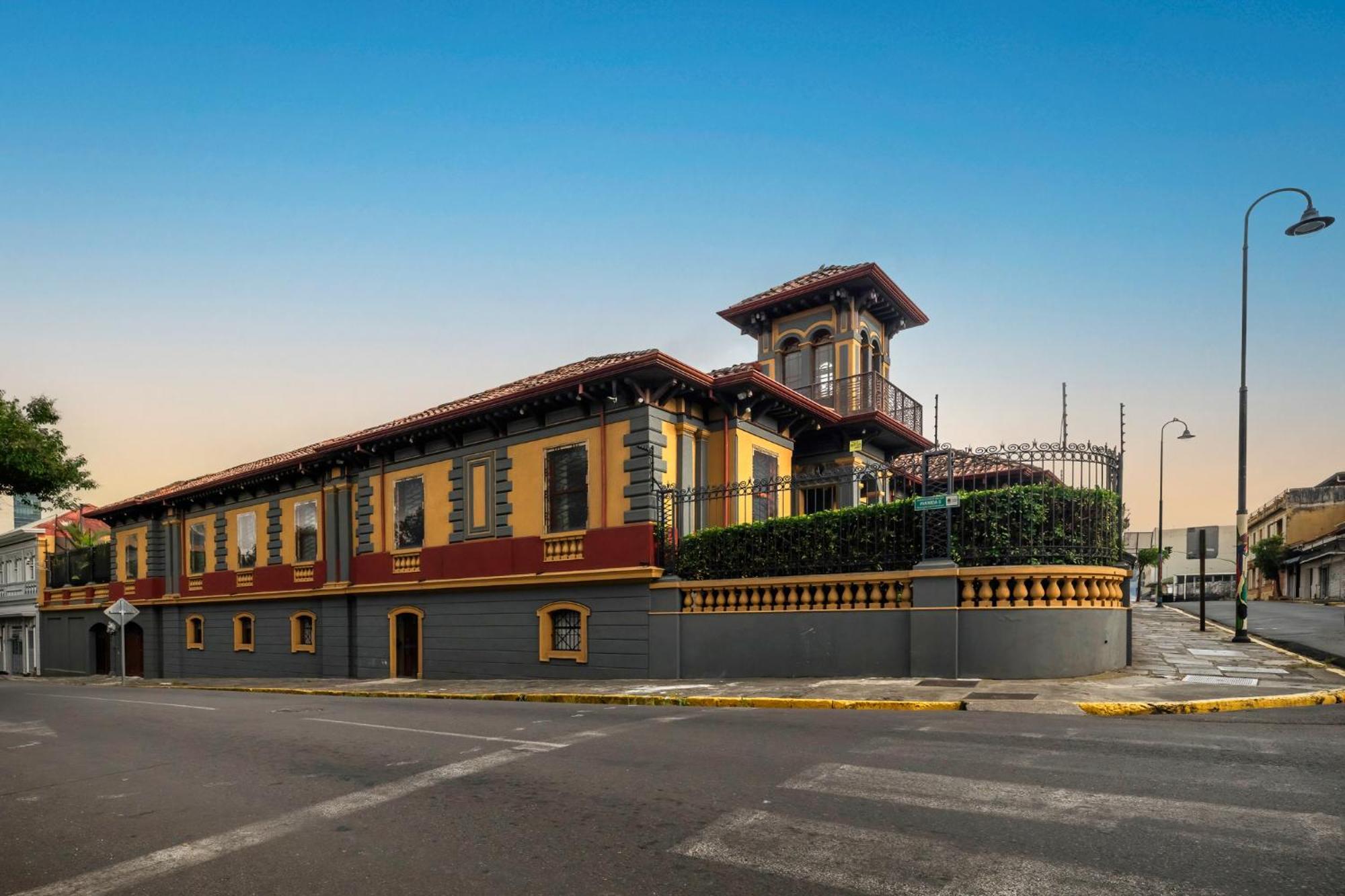 Hotel Majestad San José Buitenkant foto